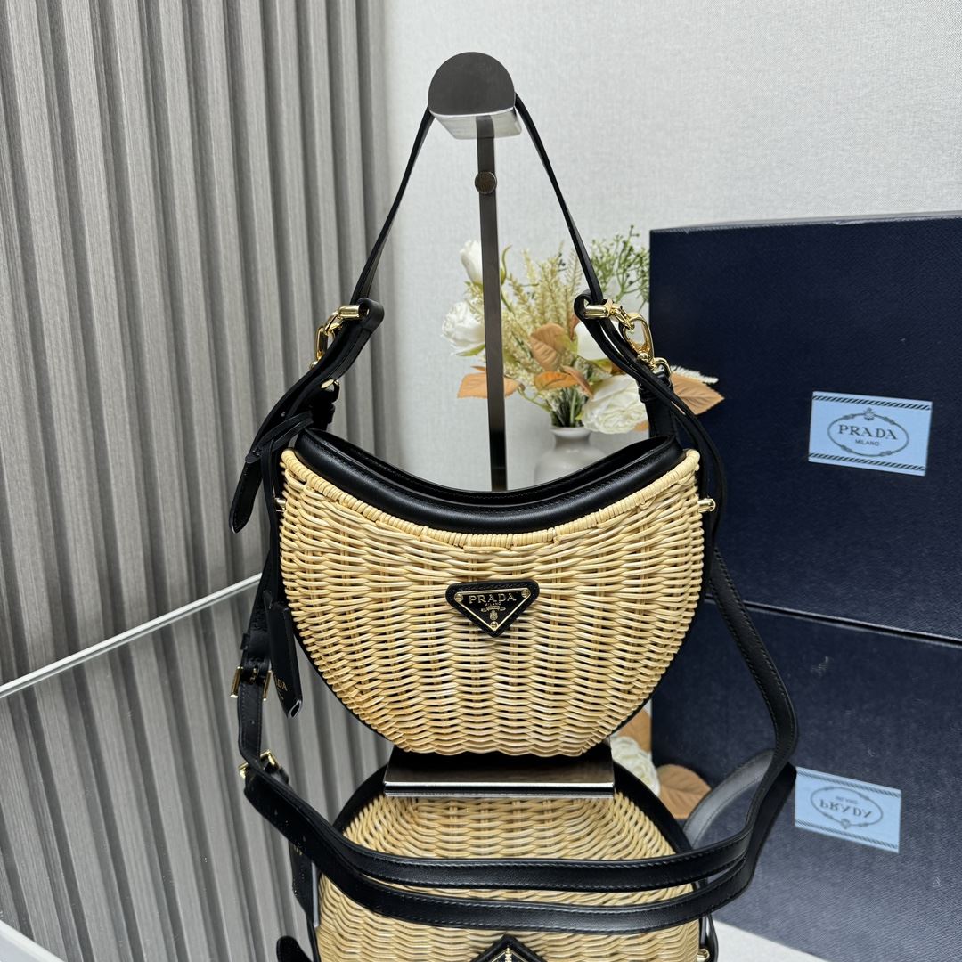 Pra*a top handle bags